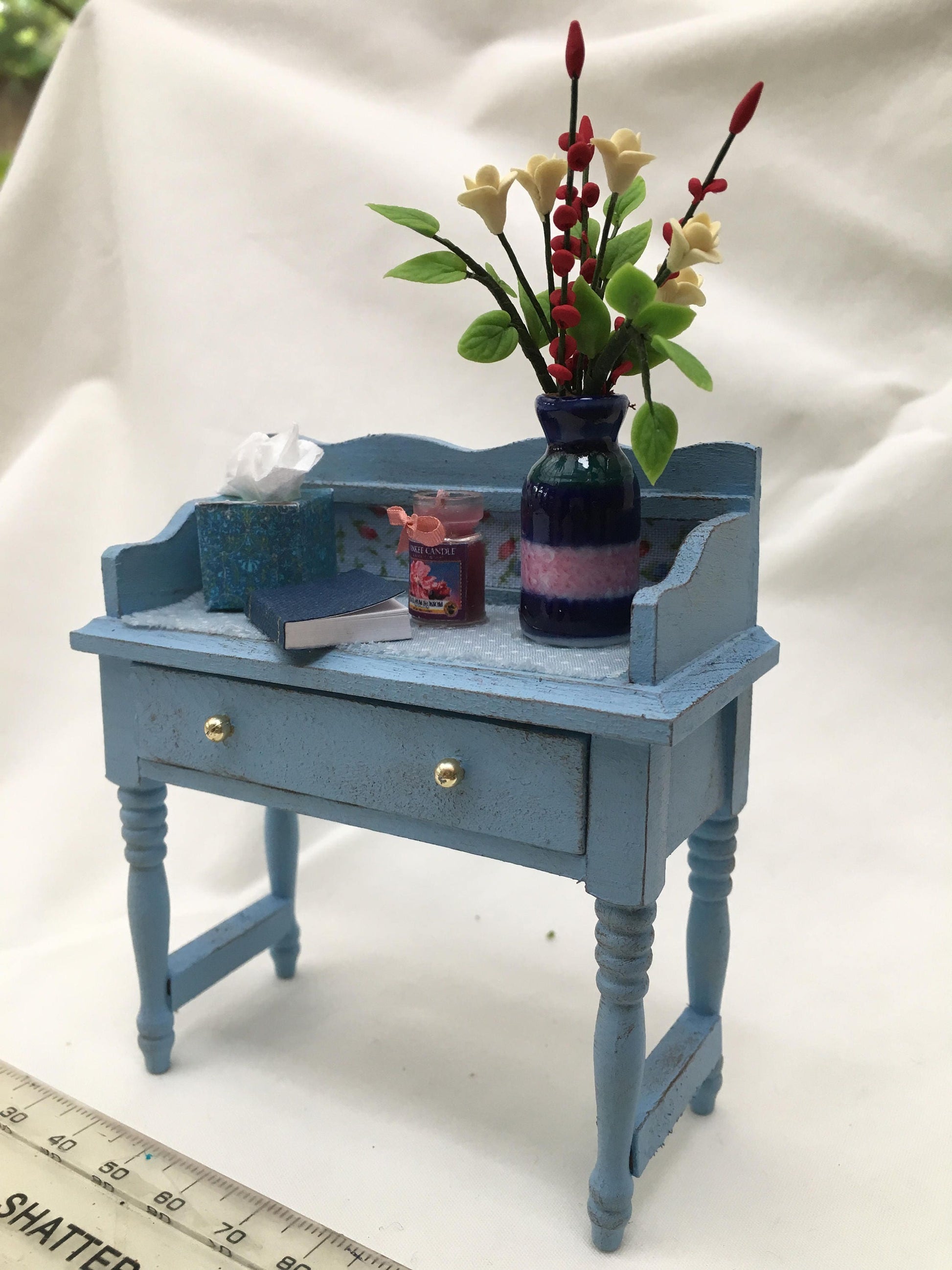 Dolls House Miniatures - Blue Side Table Washstand