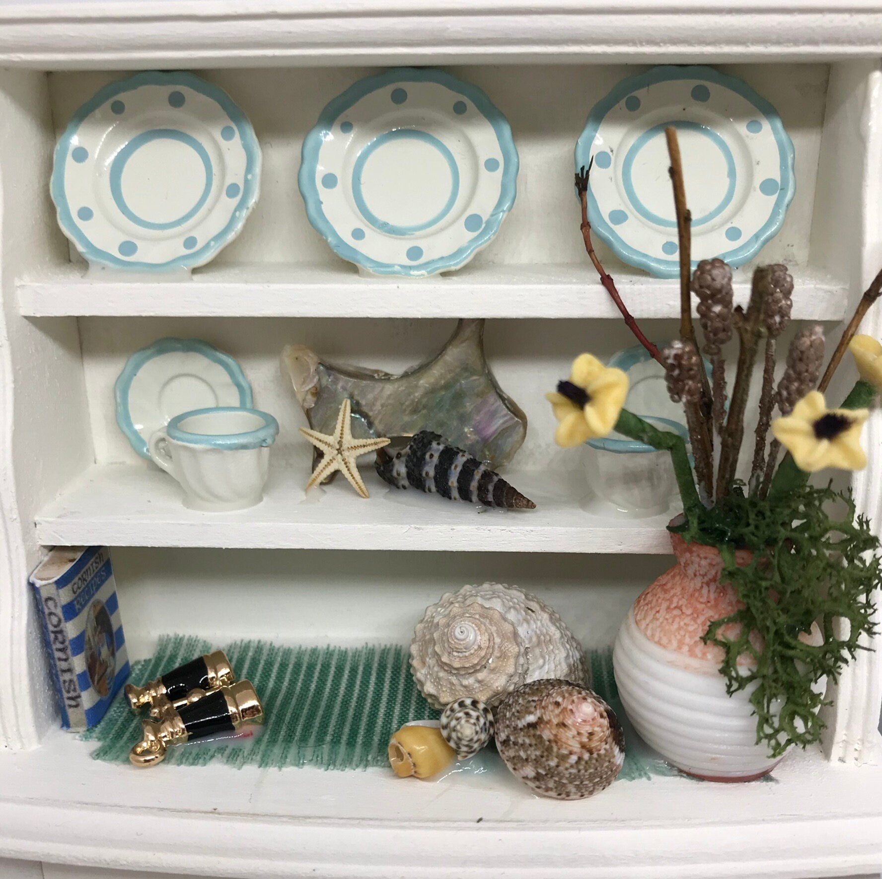 Dolls House Miniatures - 1/12th seaside themed Dresser / Hutch