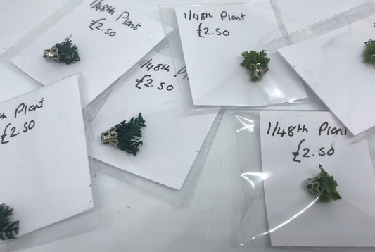 Dolls House  1/48th  Plant in Pot - NEW SPRING 2018