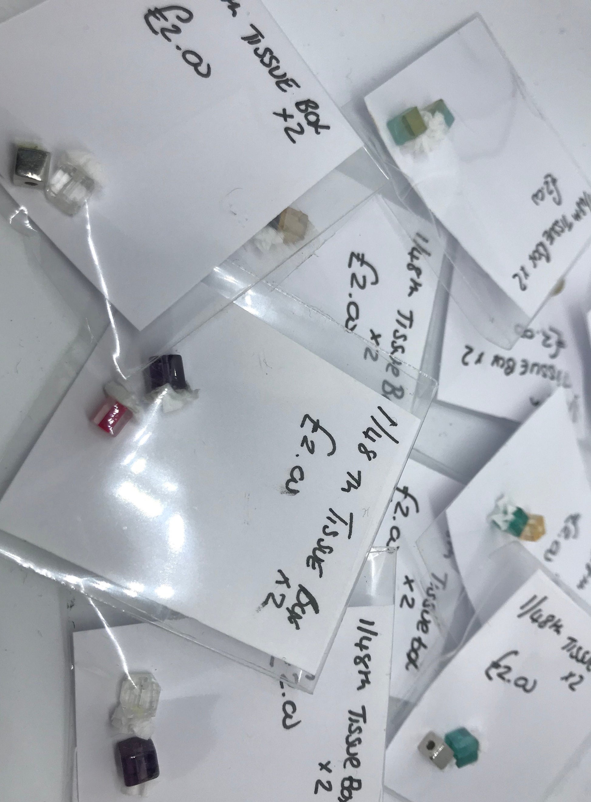 Dolls House 1/48th  Tissue box x2  - NEW SPRING 2018