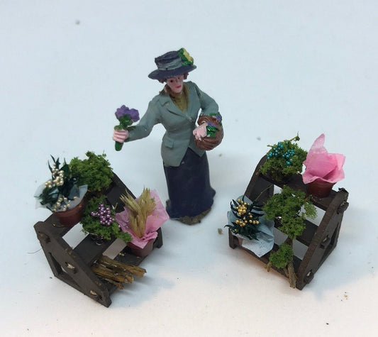 Dolls House Luxury Dressed 1/48th Flower Seller - NEW 2018