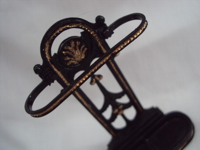 Dolls House Minaitures - 1/12th Black and Gold Metal Umbrella Stand
