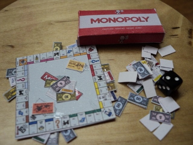 Dolls House Miniatures - Monopoly Game - Classic