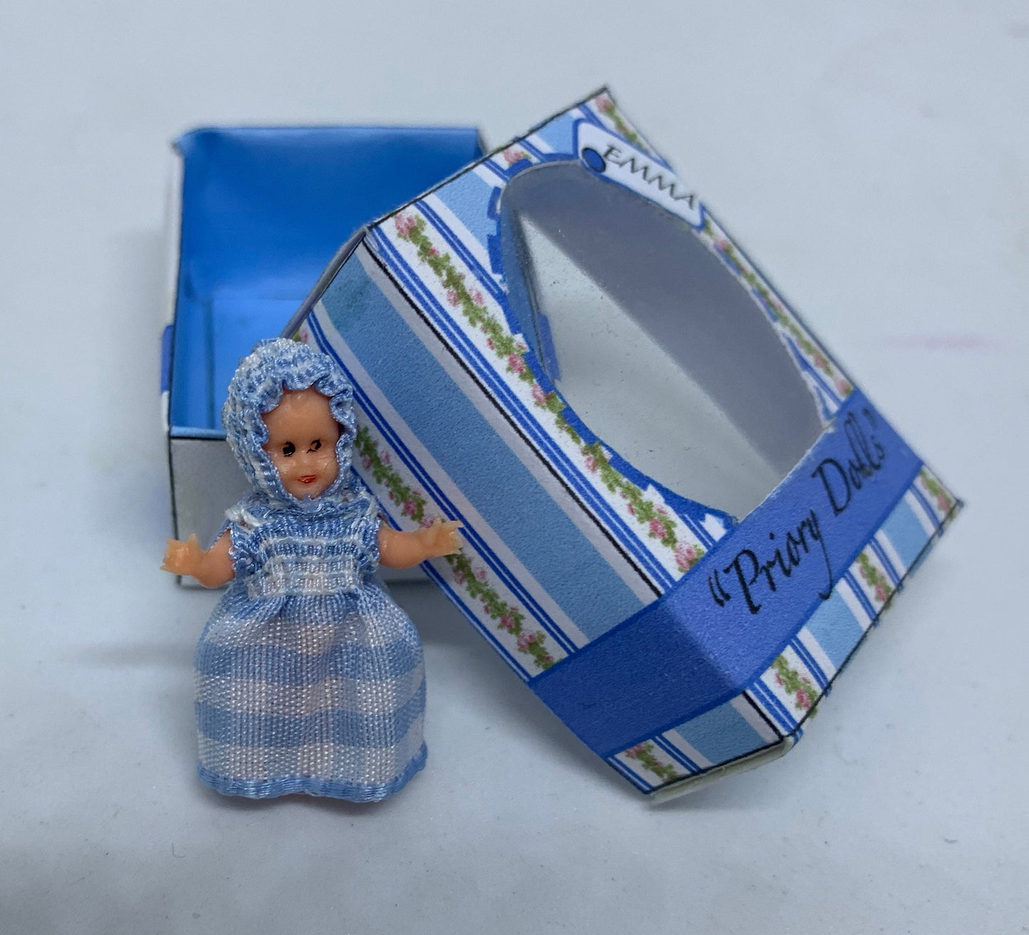 Dolls House Miniatures - Boxed Dolls (various colours)