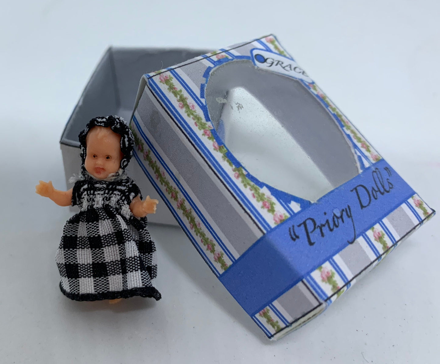 Dolls House Miniatures - Boxed Dolls (various colours)