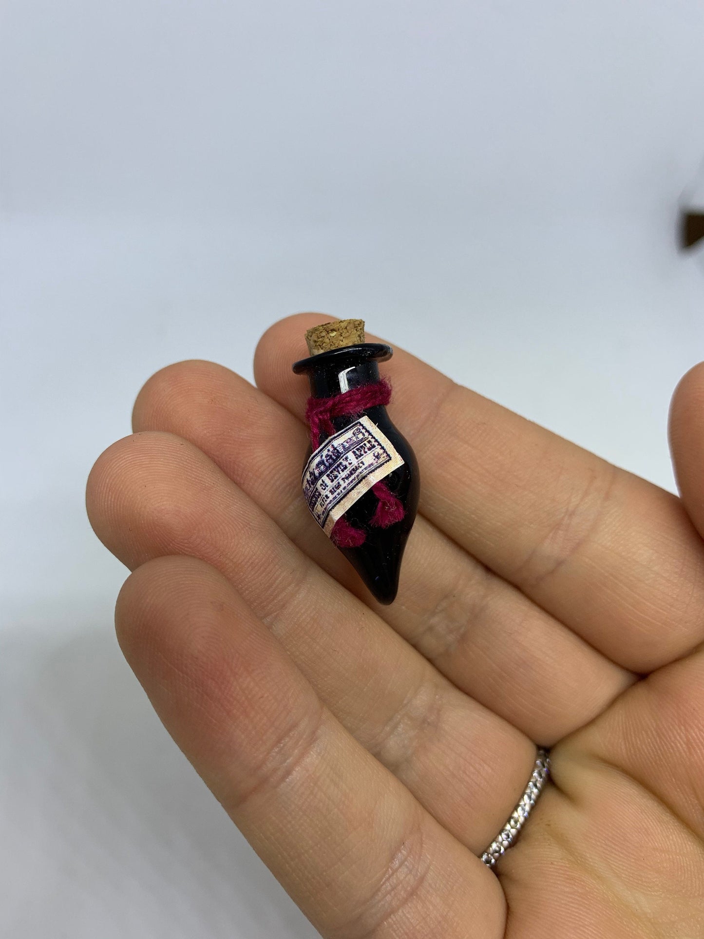 Dolls House Miniatures - Spell Jar x1 (comes in many styles and colours)