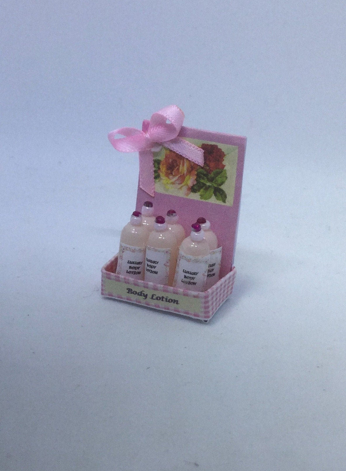 Dolls House Miniatures - Rose Toiletries Collection