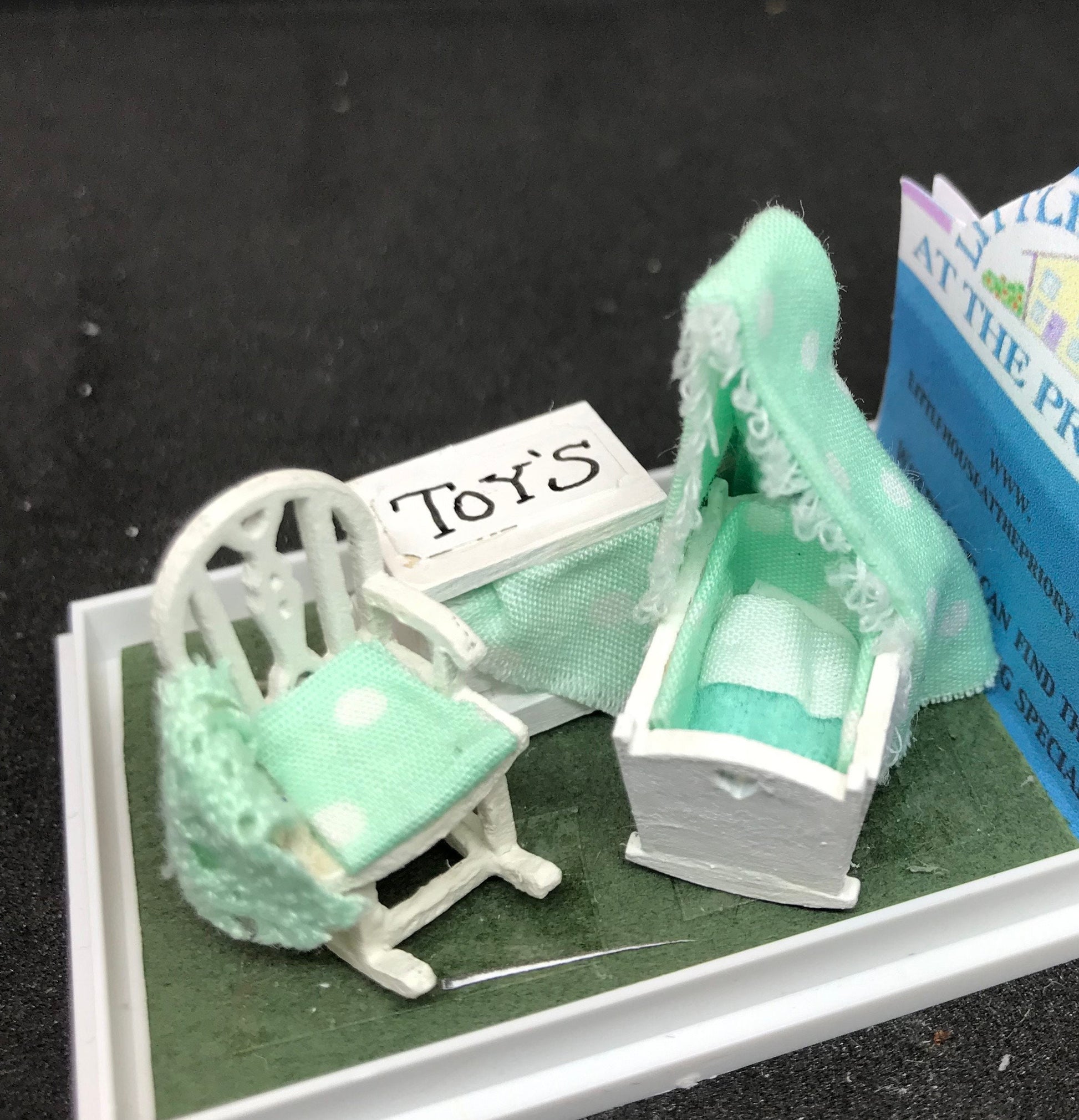 Dolls House Miniatures ( 1/48th - 1:48th - 1/4" - Quarter Inch )  - Hand Made COT SET  - MINT