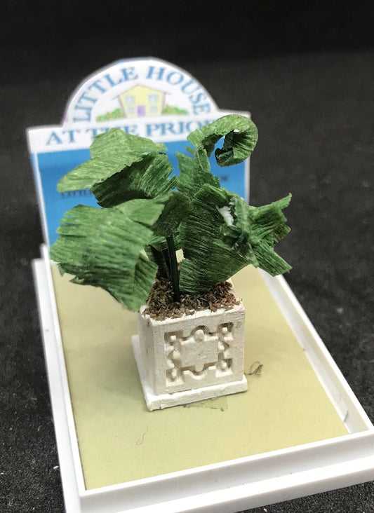 Dolls House Miniatures - Hand Painted Pretty (1/48th,1/4inch, quarter scale) Floor Standing House Plant -