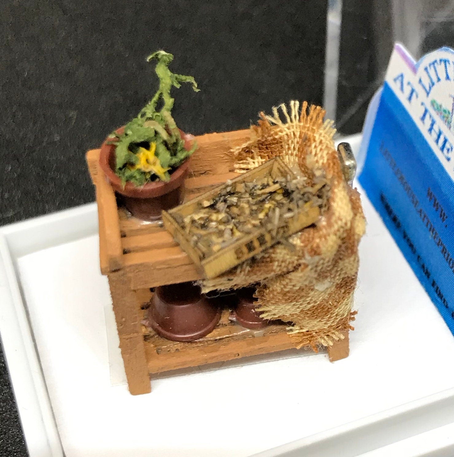 Dolls House Miniatures ( 1/48th - 1:48th - 1/4" - Quarter Inch Scale ) Luxury Dressed   Potting Bench -