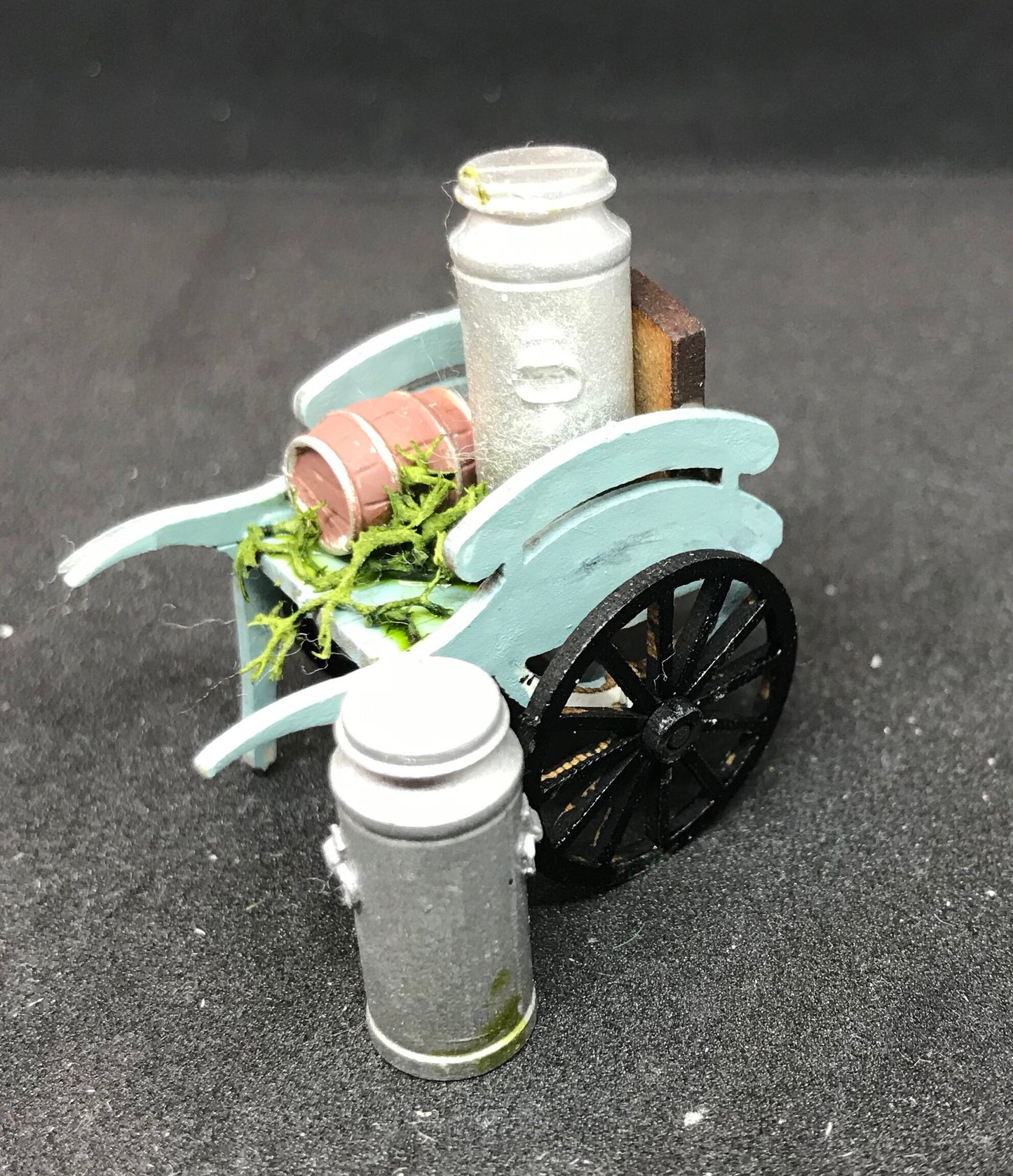 Dolls House Miniatures ( 1/48th - 1:48th - 1/4" - Quarter Inch Scale ) Luxury Dressed   Provisions Cart -