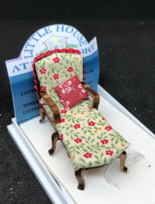Dolls House 1/48th - chaise   -