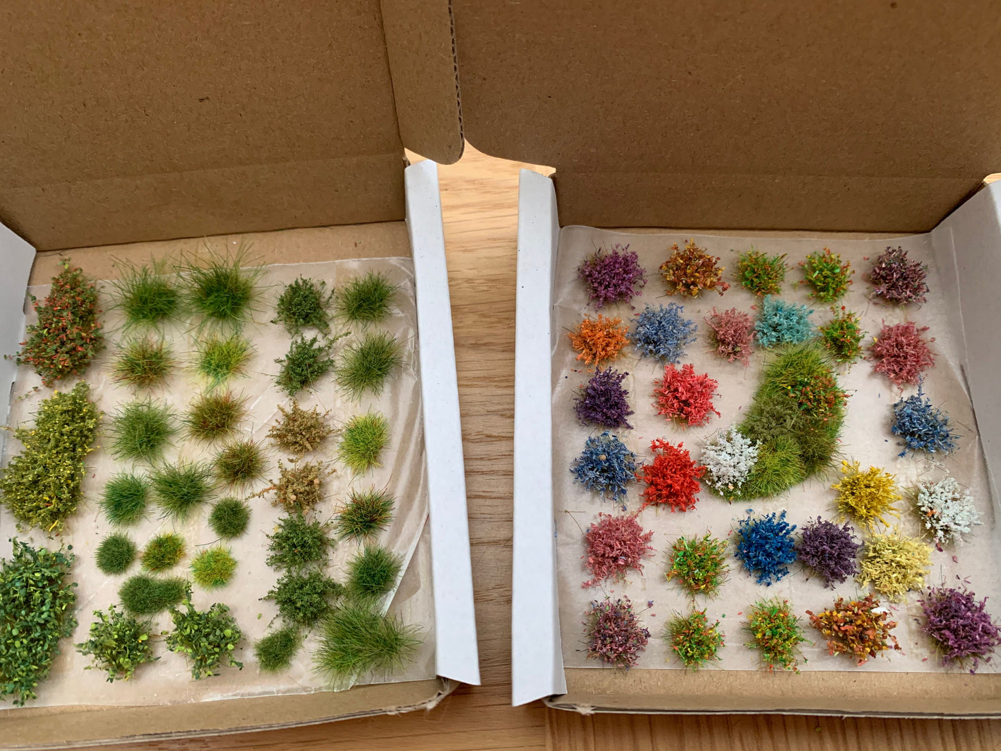 Dolls House Miniatures ( 1/48th - 1:48th - 1/4" - Quarter Inch Scale ) 1/24th or  SCENICS