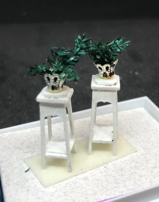 Dolls House Luxury Dressed 1/48th Plant stands -