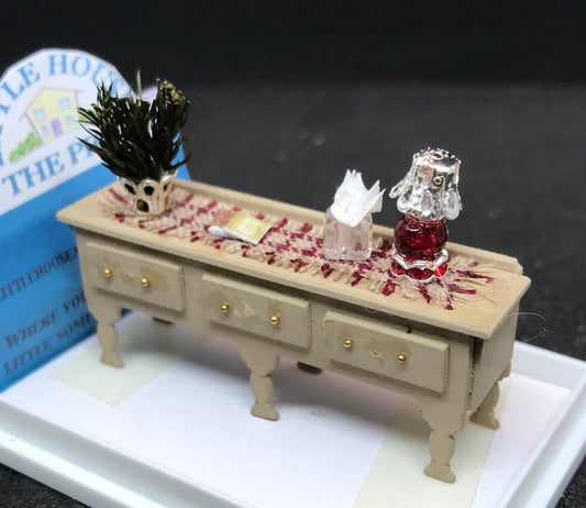 Dolls House Miniatures - Hand Painted Pretty 1/48th (1/4inch) quarter scale - Sideboard -