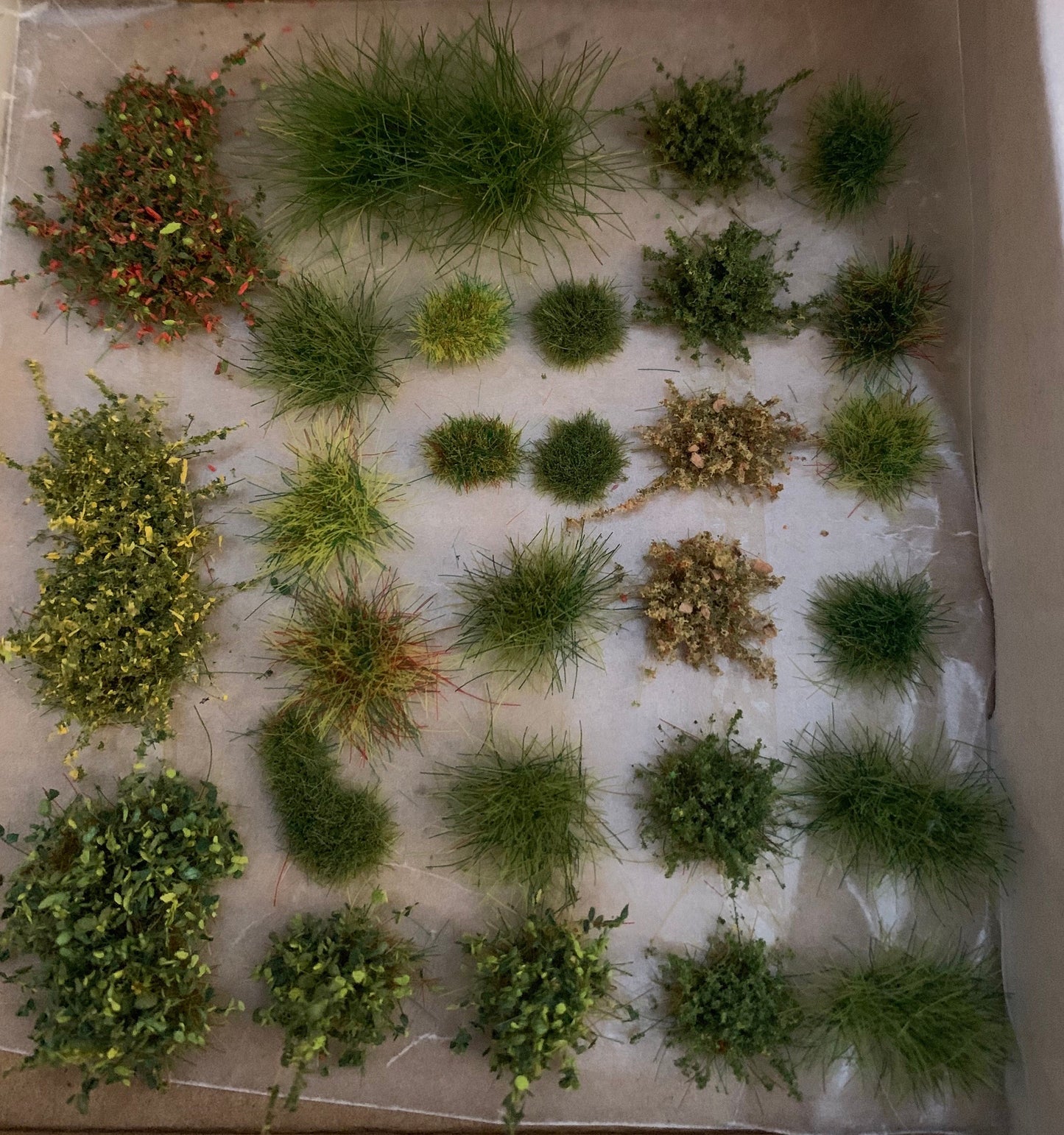 Dolls House Miniatures ( 1/48th - 1:48th - 1/4" - Quarter Inch Scale ) 1/24th or  SCENICS