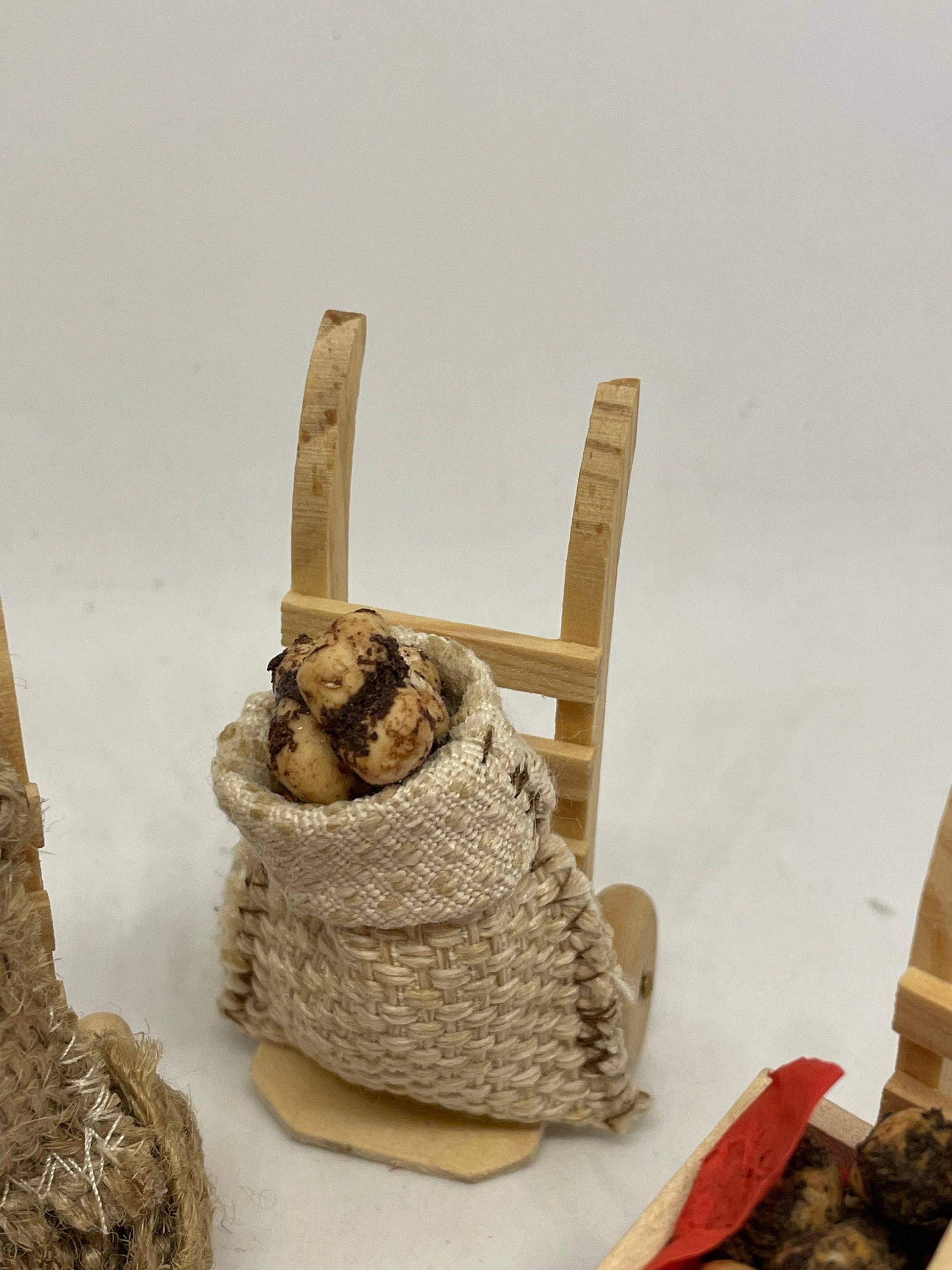 Dolls House Miniatures - 1/12th Grocers Sack Truck (assorted)