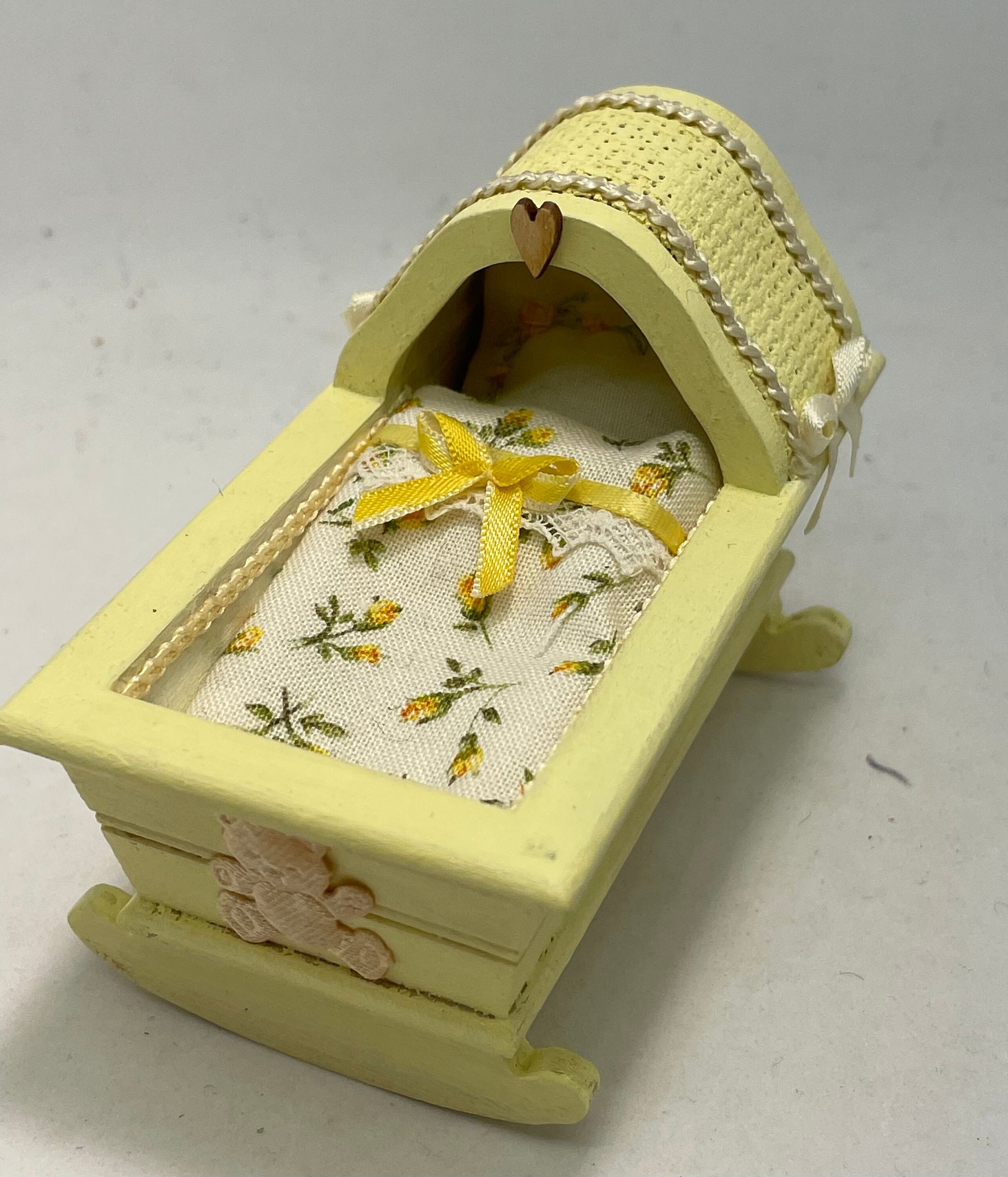 Dolls House 1/12th Lemon Rocker Crib