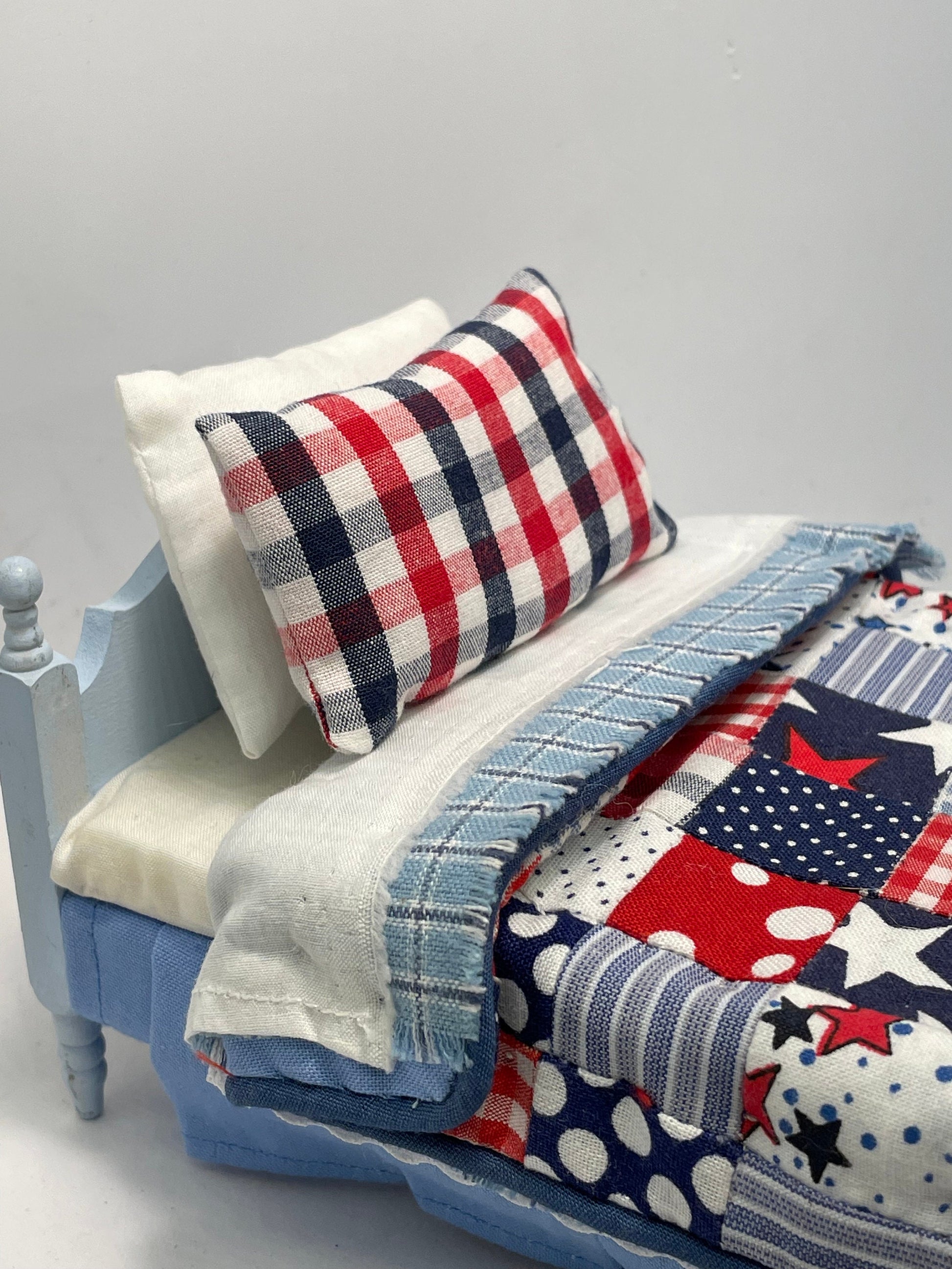 Dolls House Dressed 1/12th single Bed - Billy