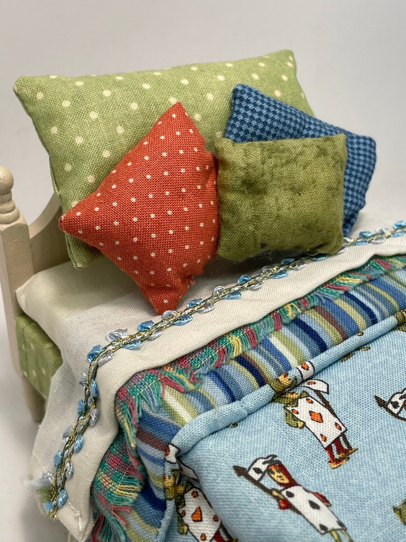 Dolls House Luxury Dressed 1/12th Single Bed - Eric