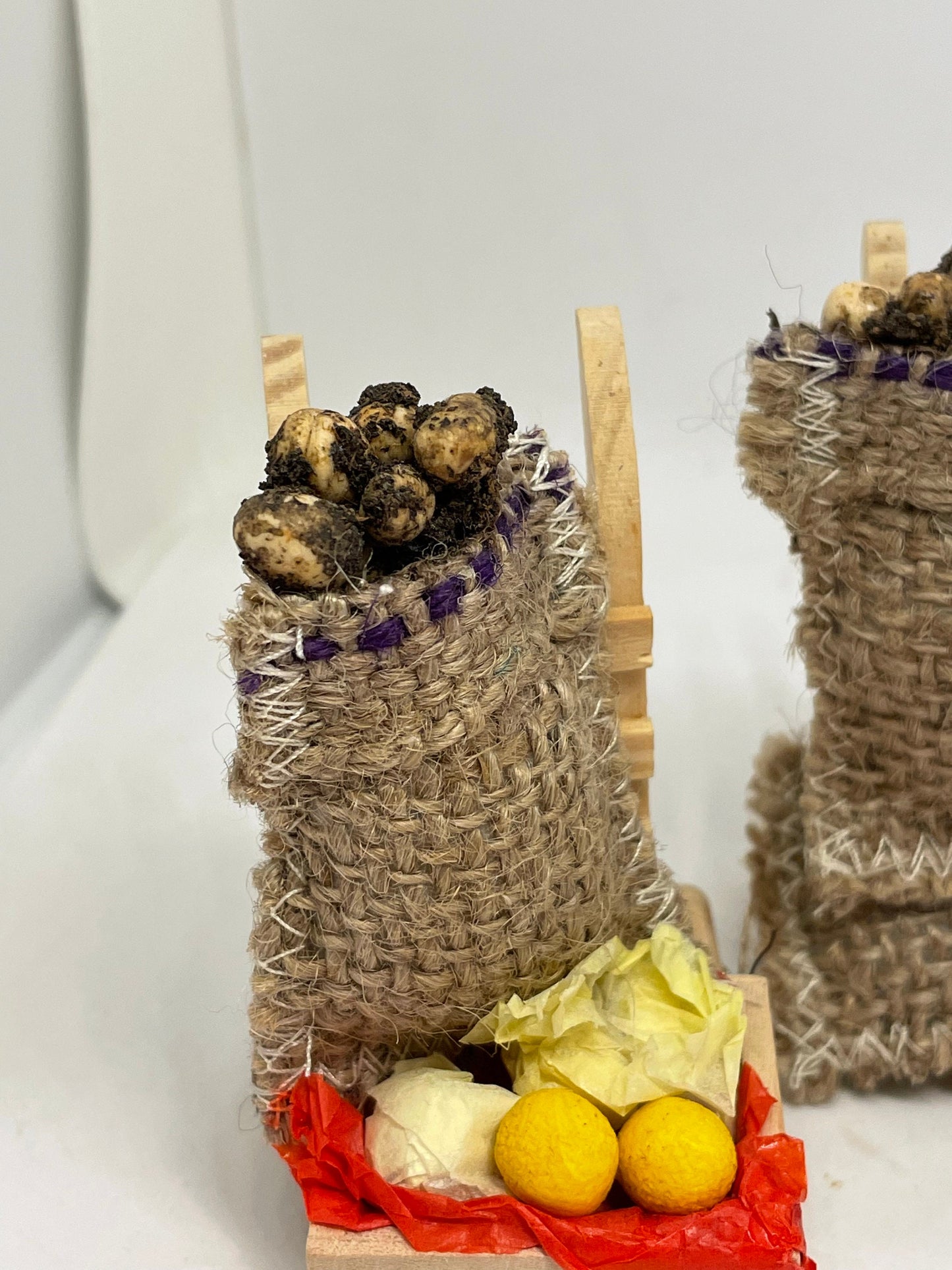 Dolls House Miniatures - 1/12th Grocers Sack Truck (assorted)