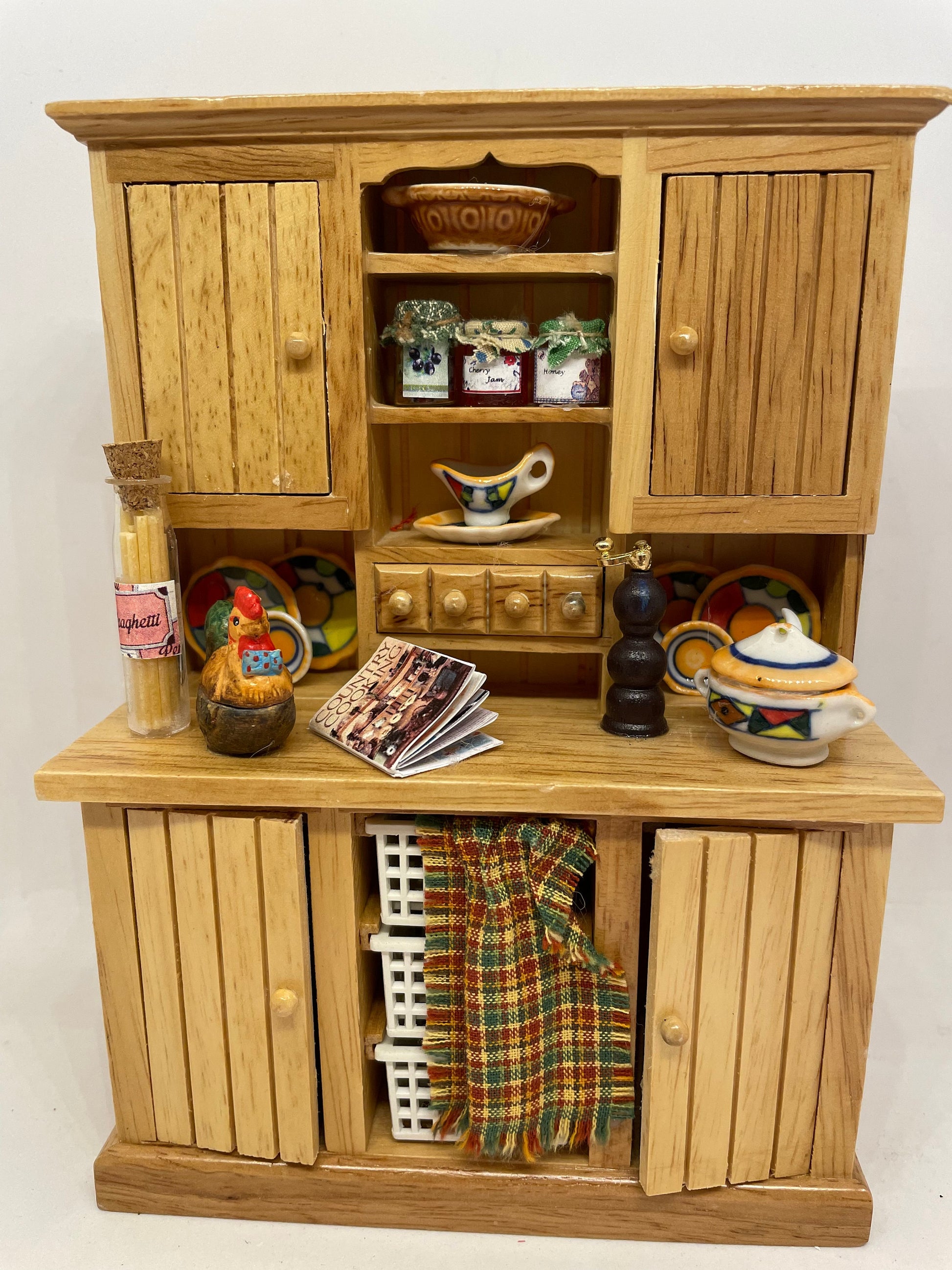 Dolls House Miniatures - Pine Kitchen Dresser / Hutch