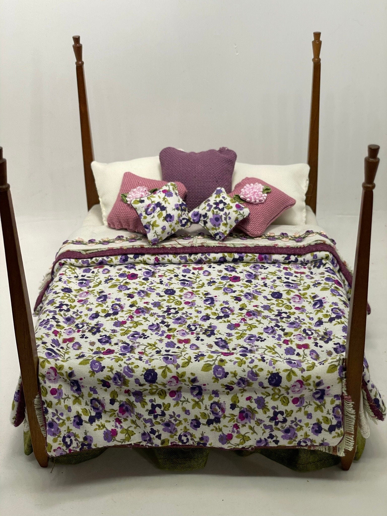 Dolls House Dressed 1/12th Double Poster Bed - Maggie