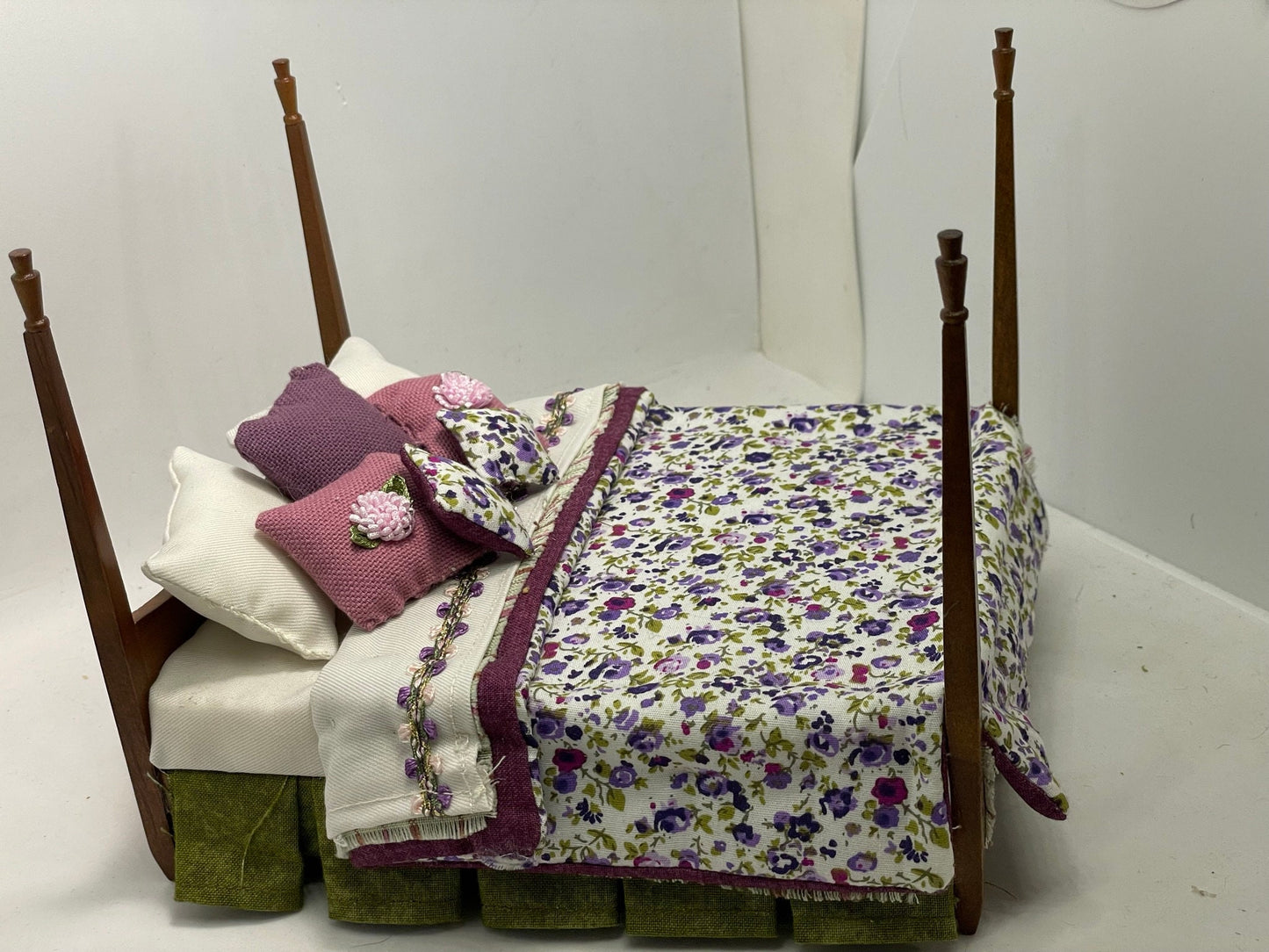 Dolls House Dressed 1/12th Double Poster Bed - Maggie