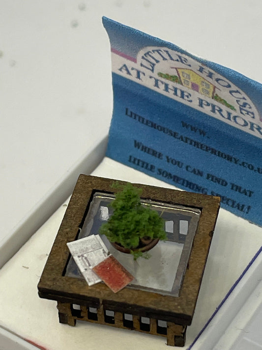 Dolls House 1/48th - Square Coffee Table