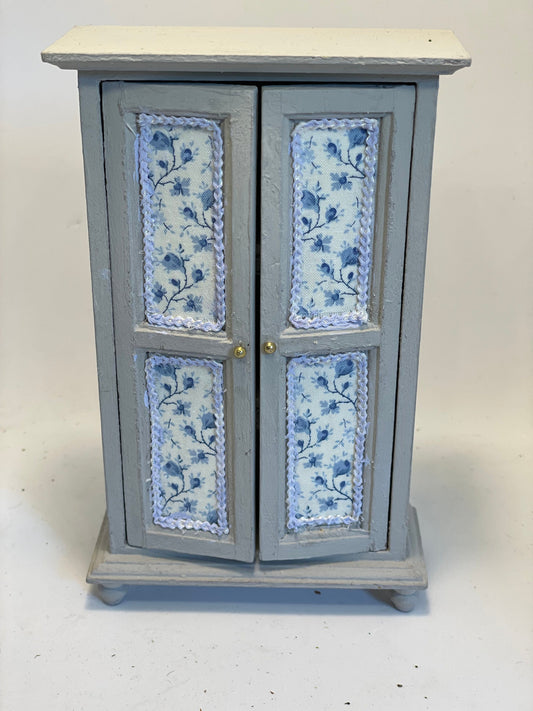 Dolls House Miniatures - 1/12th Grey & Blue Wardrobe