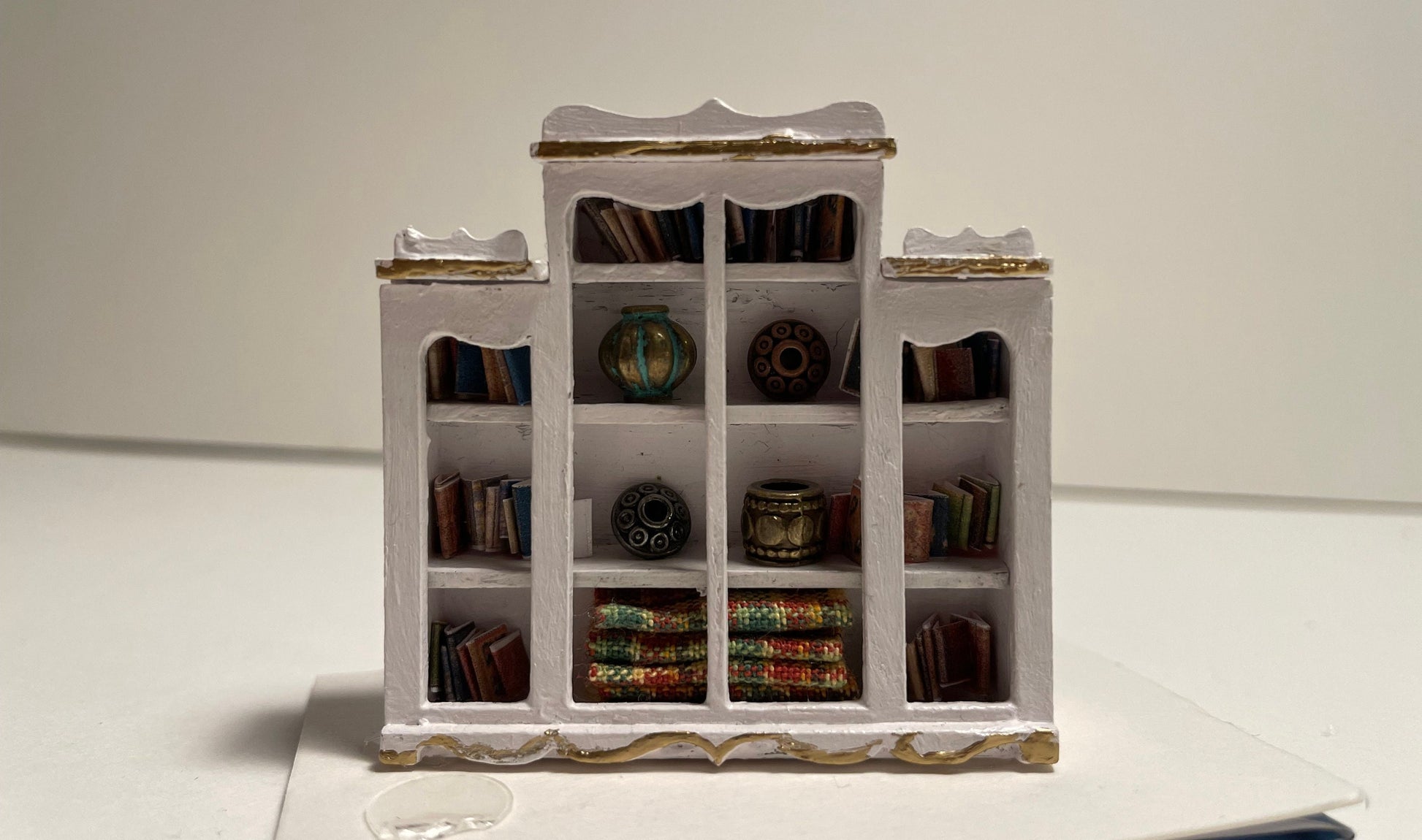 Dolls House 1/48th - Long Bookcase - White