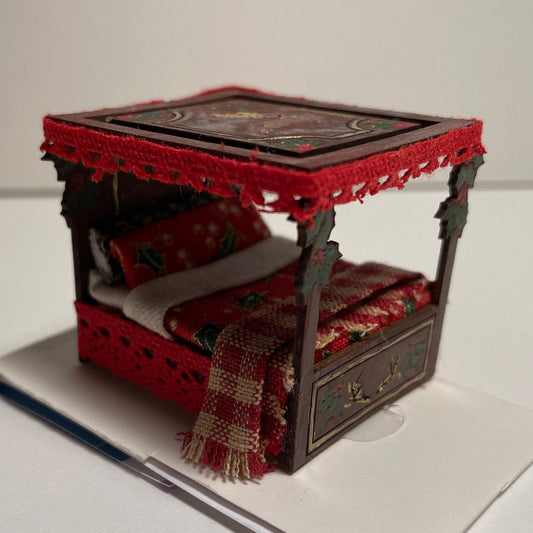 Dolls House Miniatures ( 1/48th - 1:48 - 1/4" - Quarter Inch Scale )  - 4 Poster Bed - Noel (CHRISTMAS RANGE)
