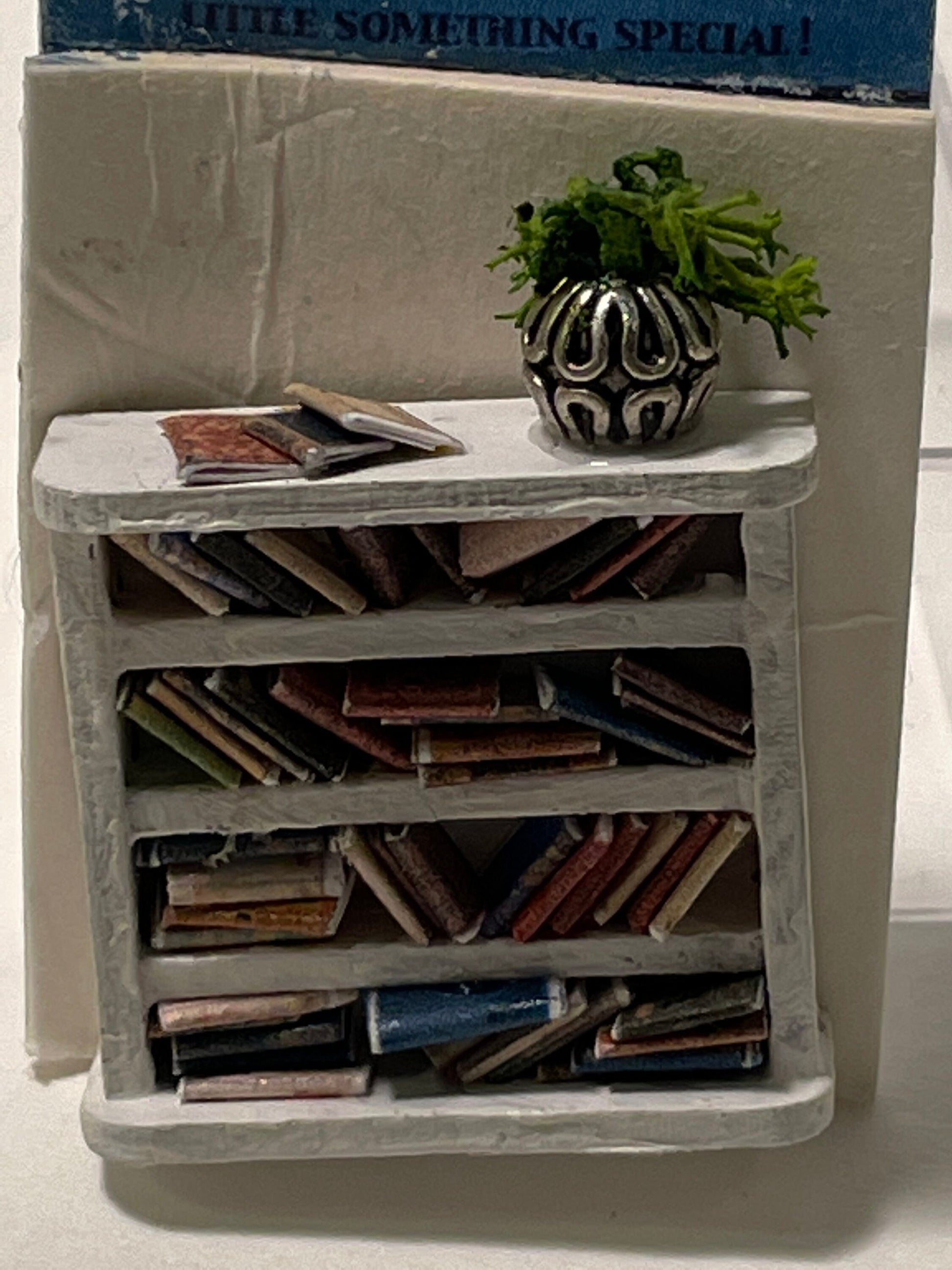 Dolls House 1/48th - Bookcase