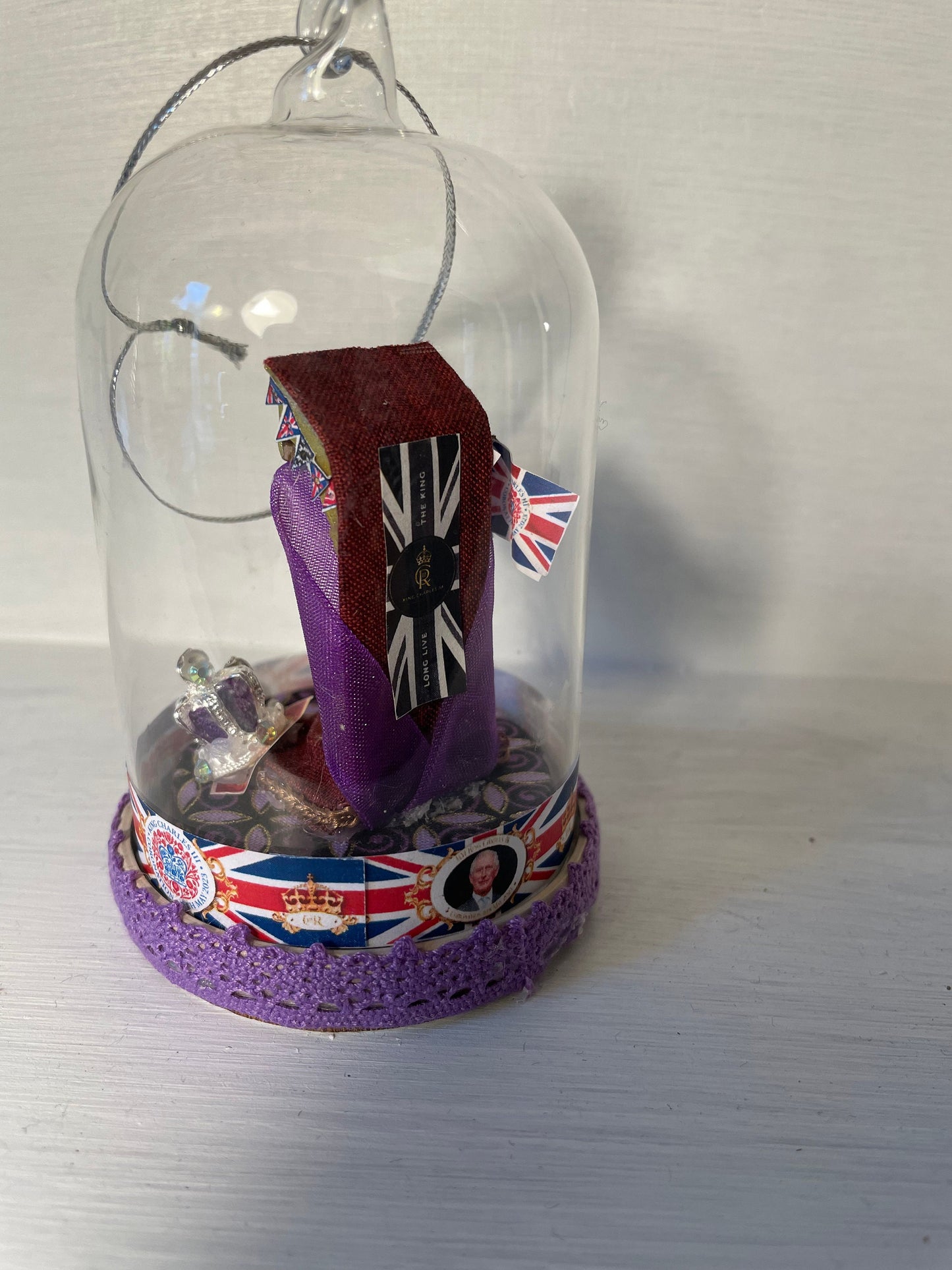 Commemorative Glass Dome - King Charles III coronation