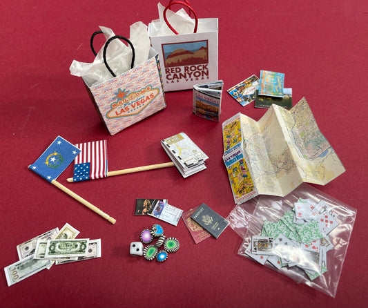Dolls House Miniatures - 1/12th World Series travellers set - Las Vegas
