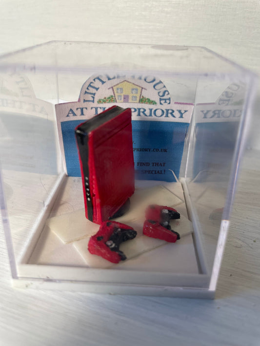 Dolls House Miniatures- Play Station (red)