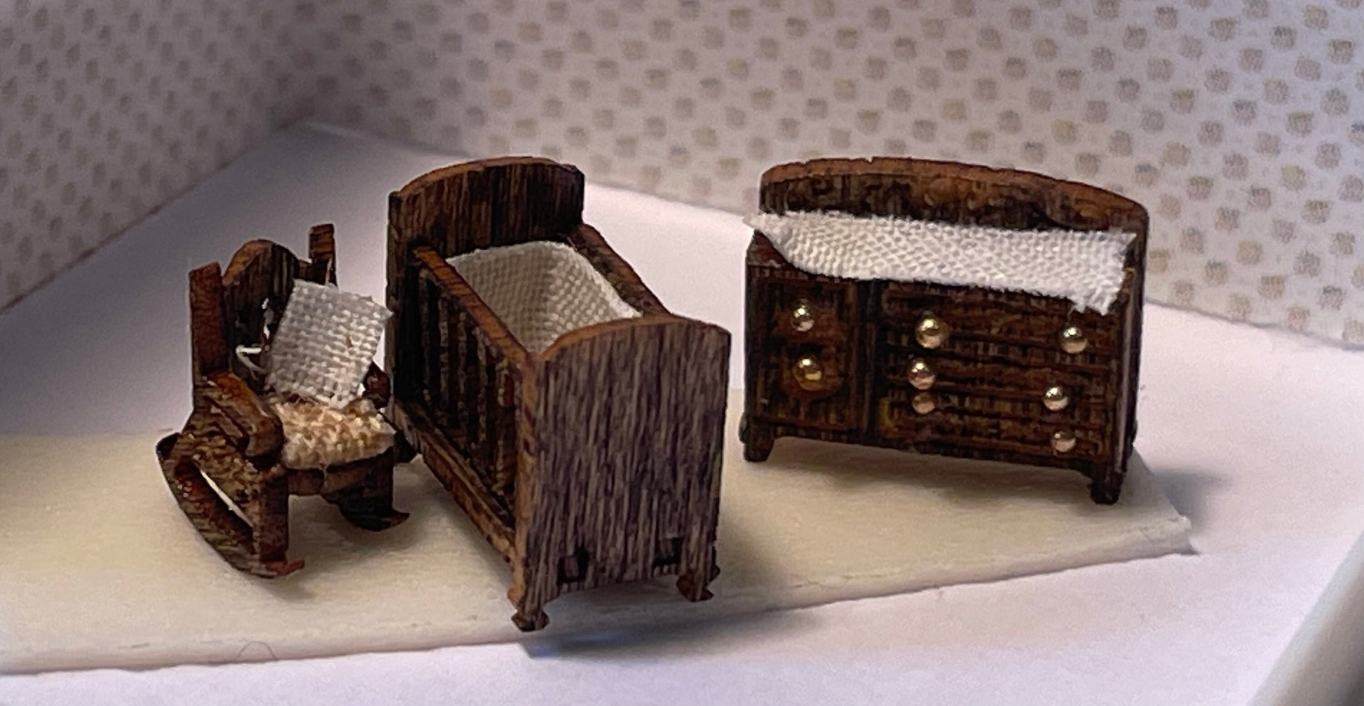 Dolls House Miniatures 1/144th  / 1:144 / Micro  / Dutch Scale Victorian Nursery Room set