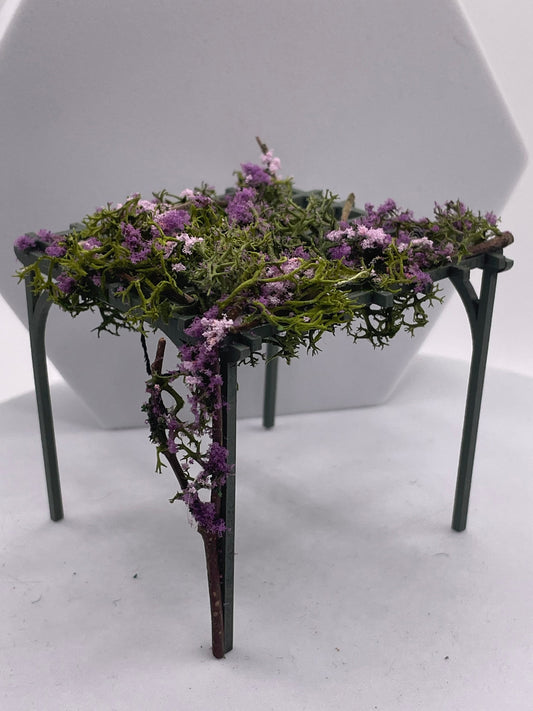 Dolls House Miniatures ( 1/48th - 1:48th - 1/4" - Quarter Inch Scale )  Hand Made   - wisteria Arbour