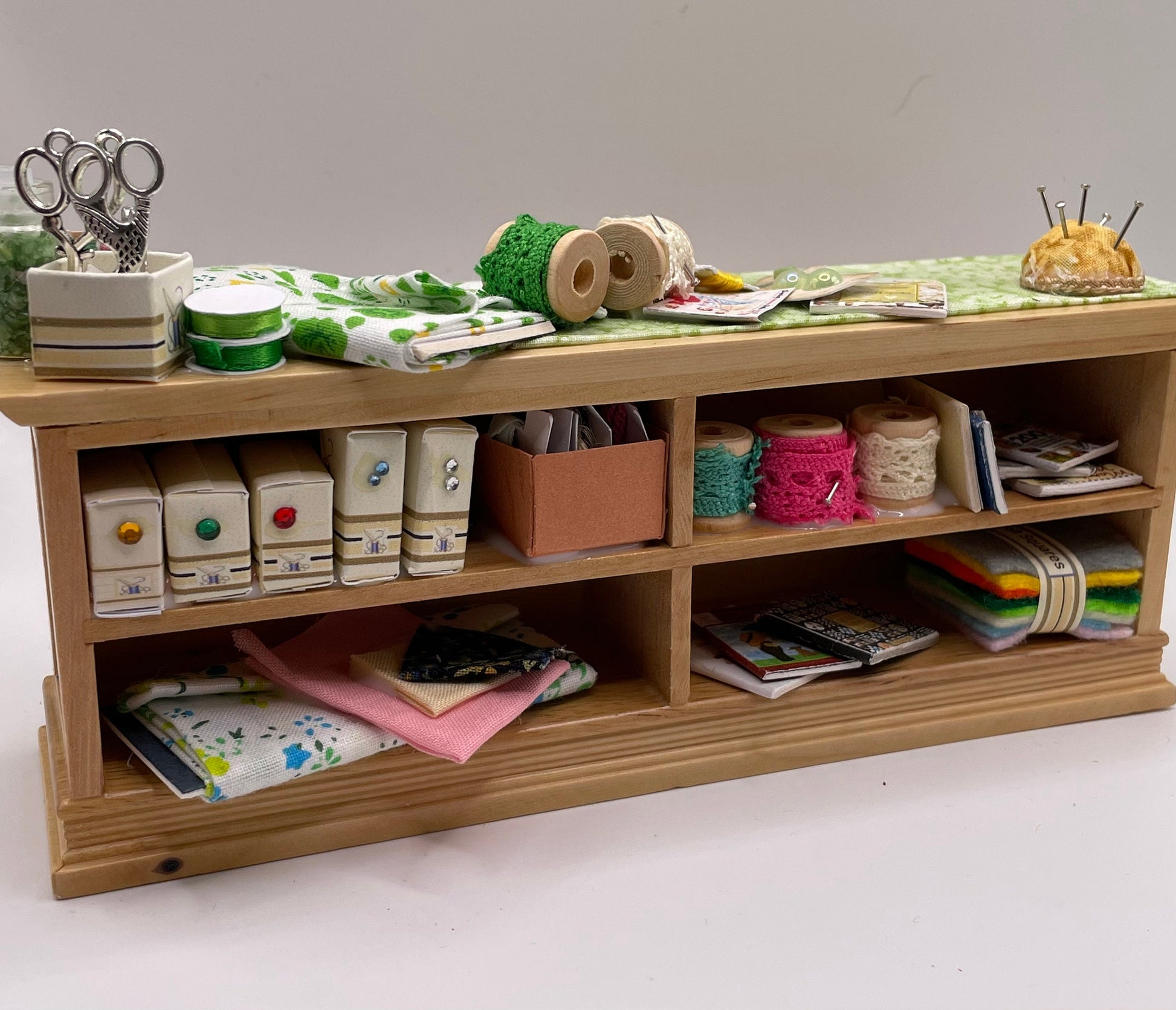 Dolls House Miniatures - 1/12th  -  Haberdashery / Sewing counter