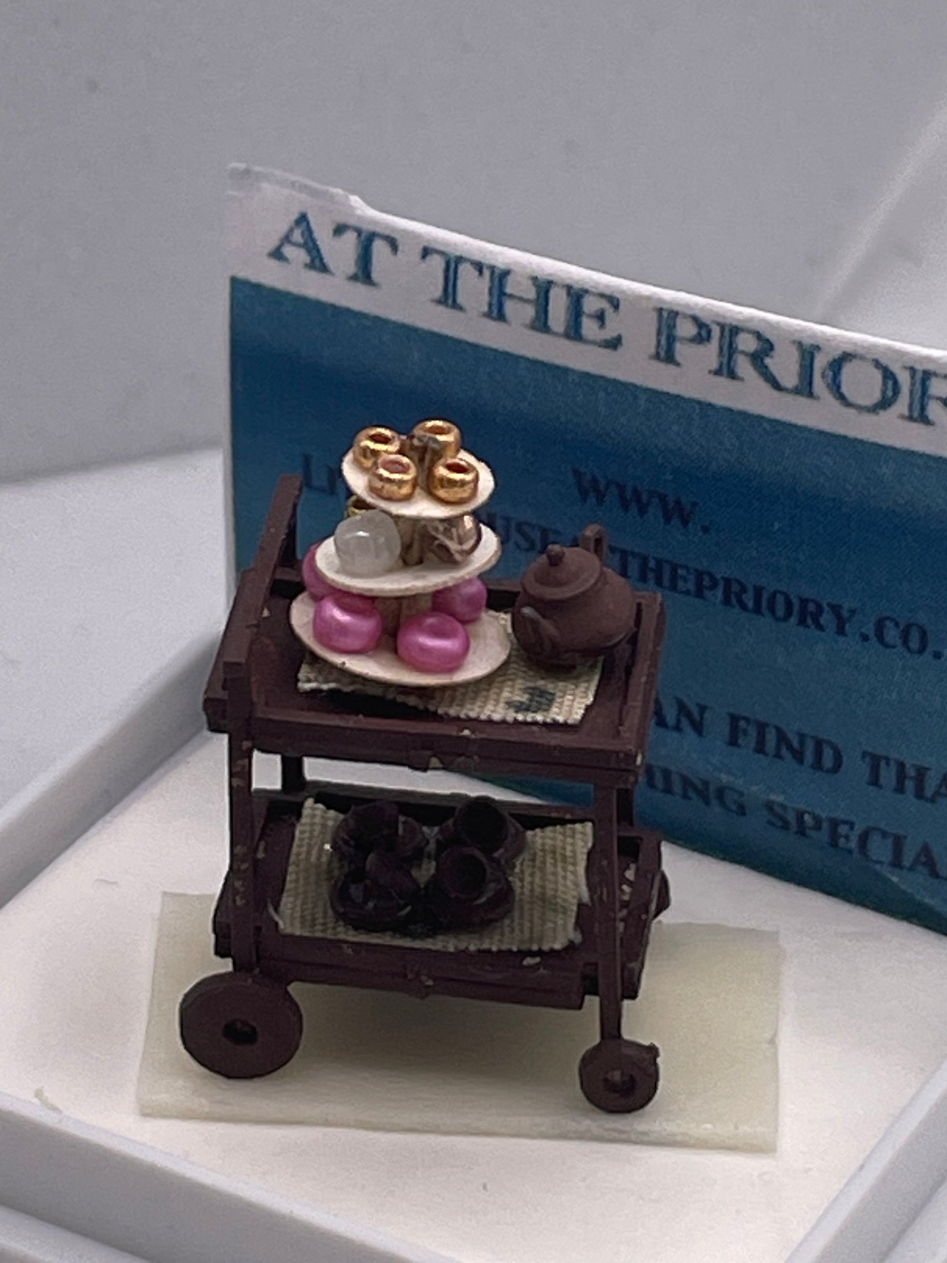 Dolls House 1/48th / 1:48 /Quarter Scale - Afternoon Tea Trolley