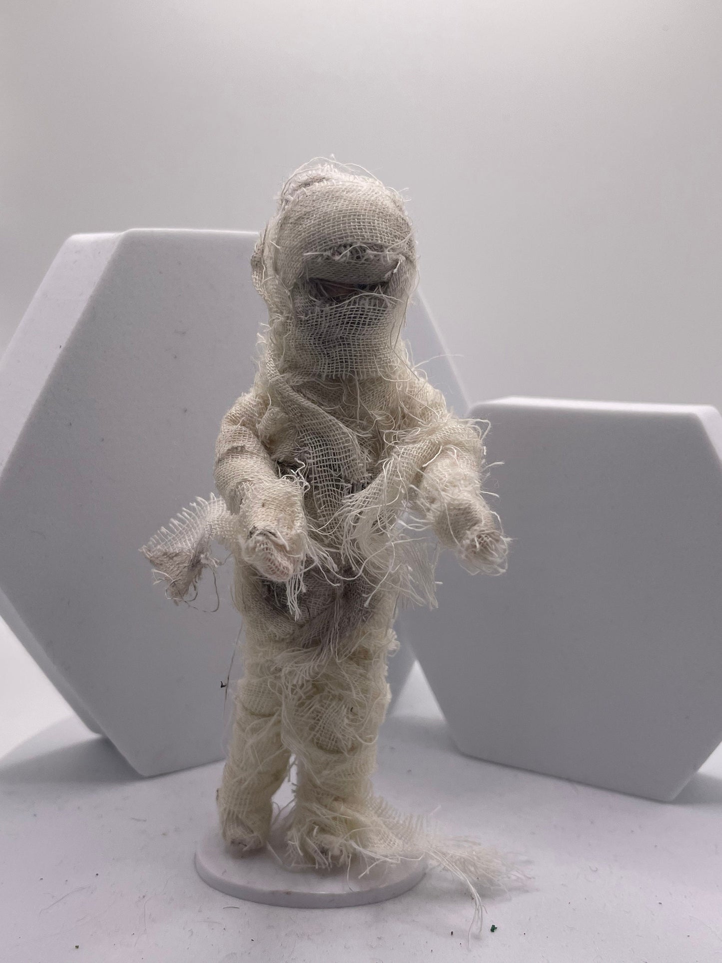 Dolls House Miniatures - 1/12th child dolls in Fancy Dress (Halloween/ Spooky) x1