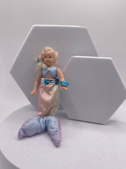 Dolls House Miniatures - 1/12th dolls in Fancy Dress - Mia the Mermaid
