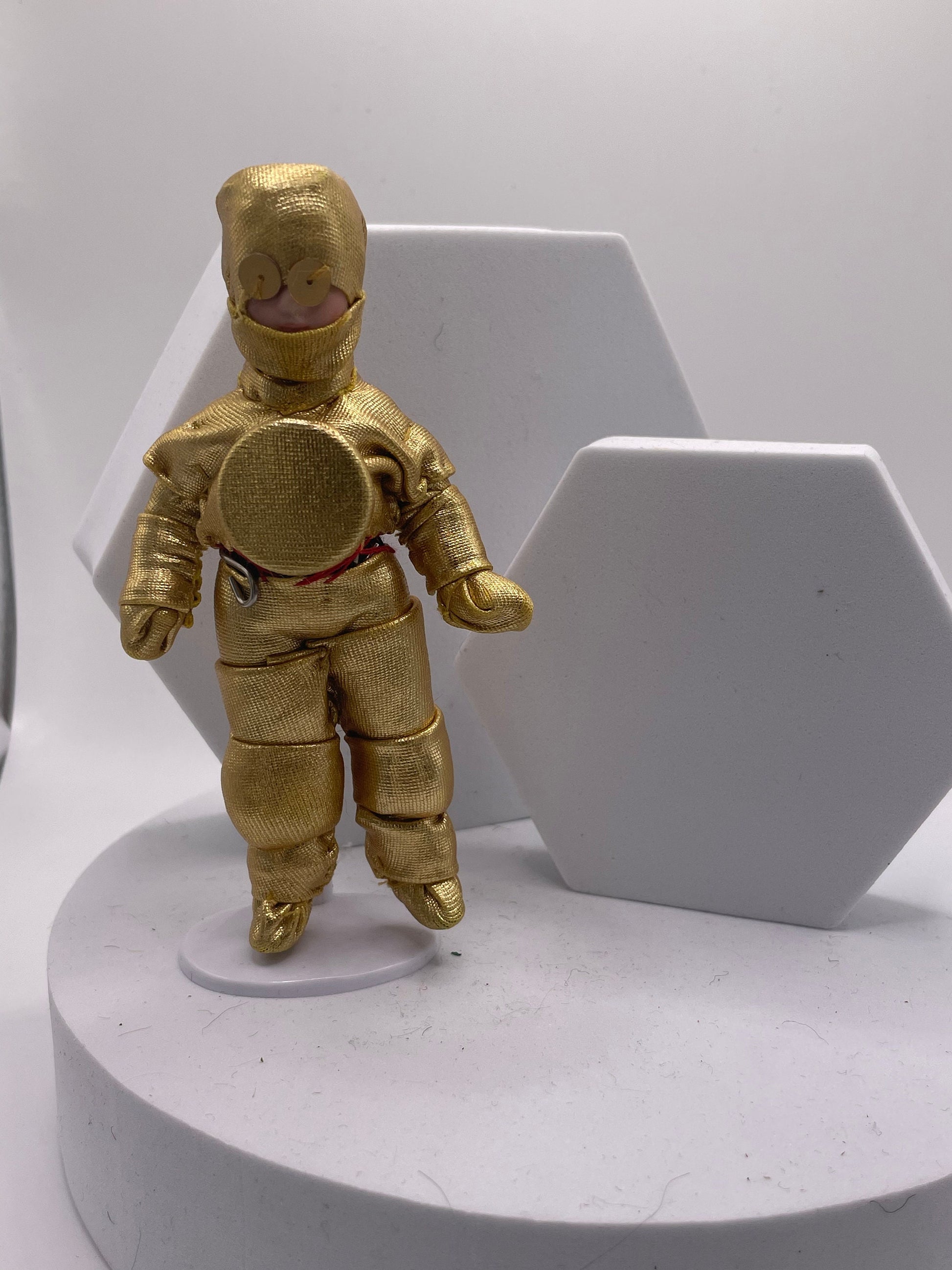 Dolls House Miniatures - 1/12th child dolls in Fancy Dress (Star wars) x1