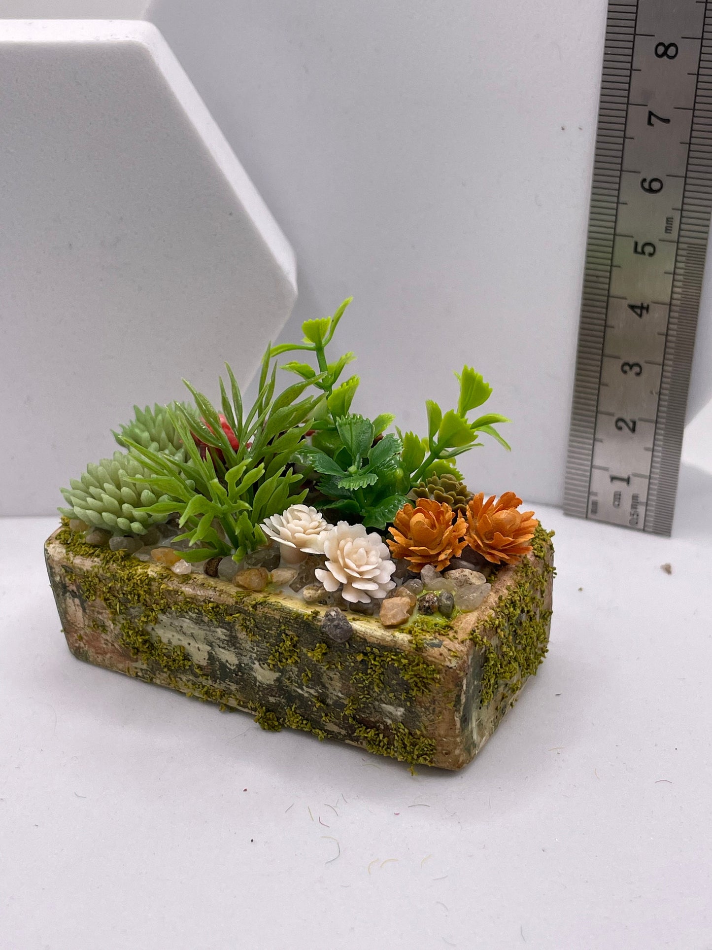 Dolls House Miniatures - Sink Planter