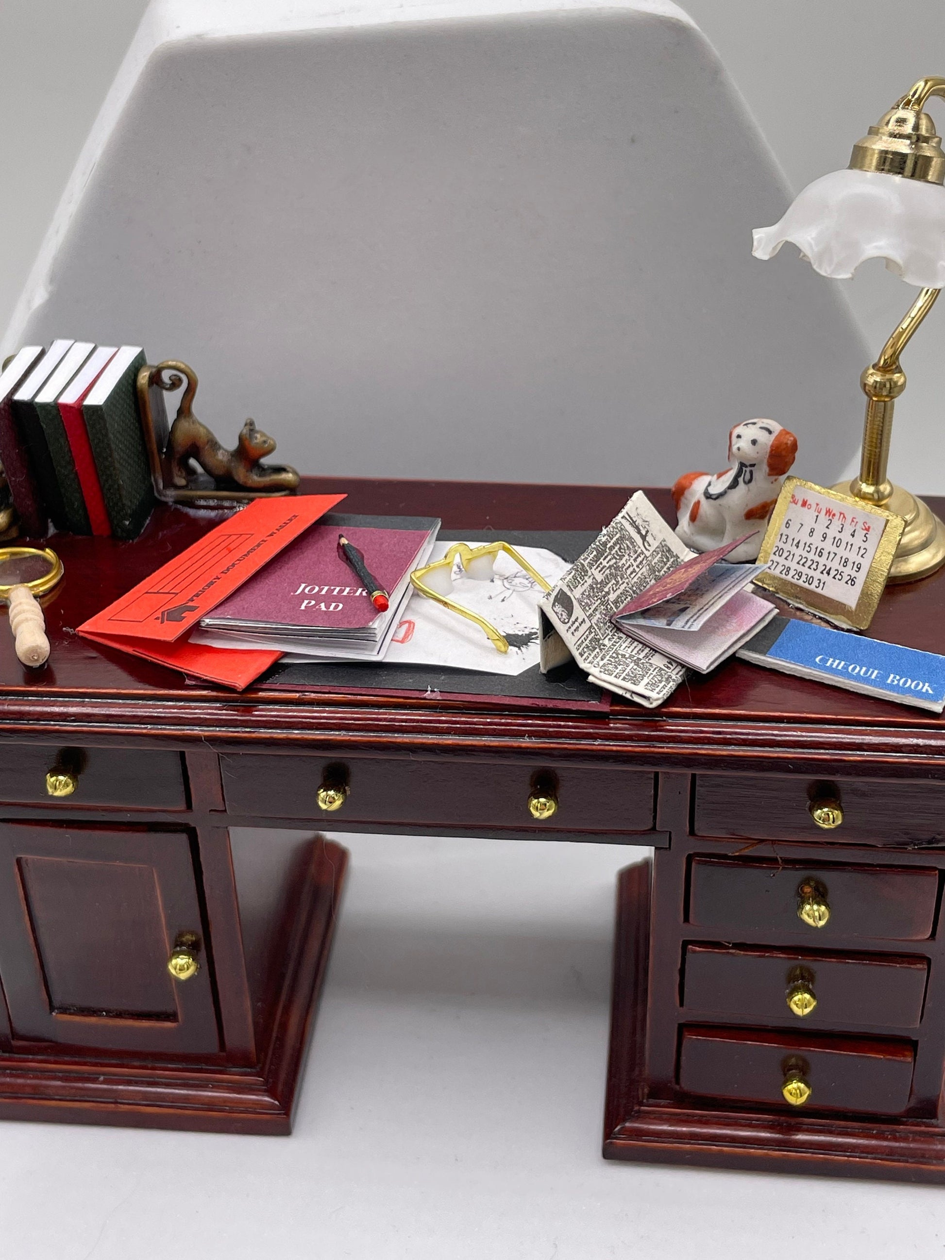 Dolls House Miniatures - 1/12th Mahogany Desk