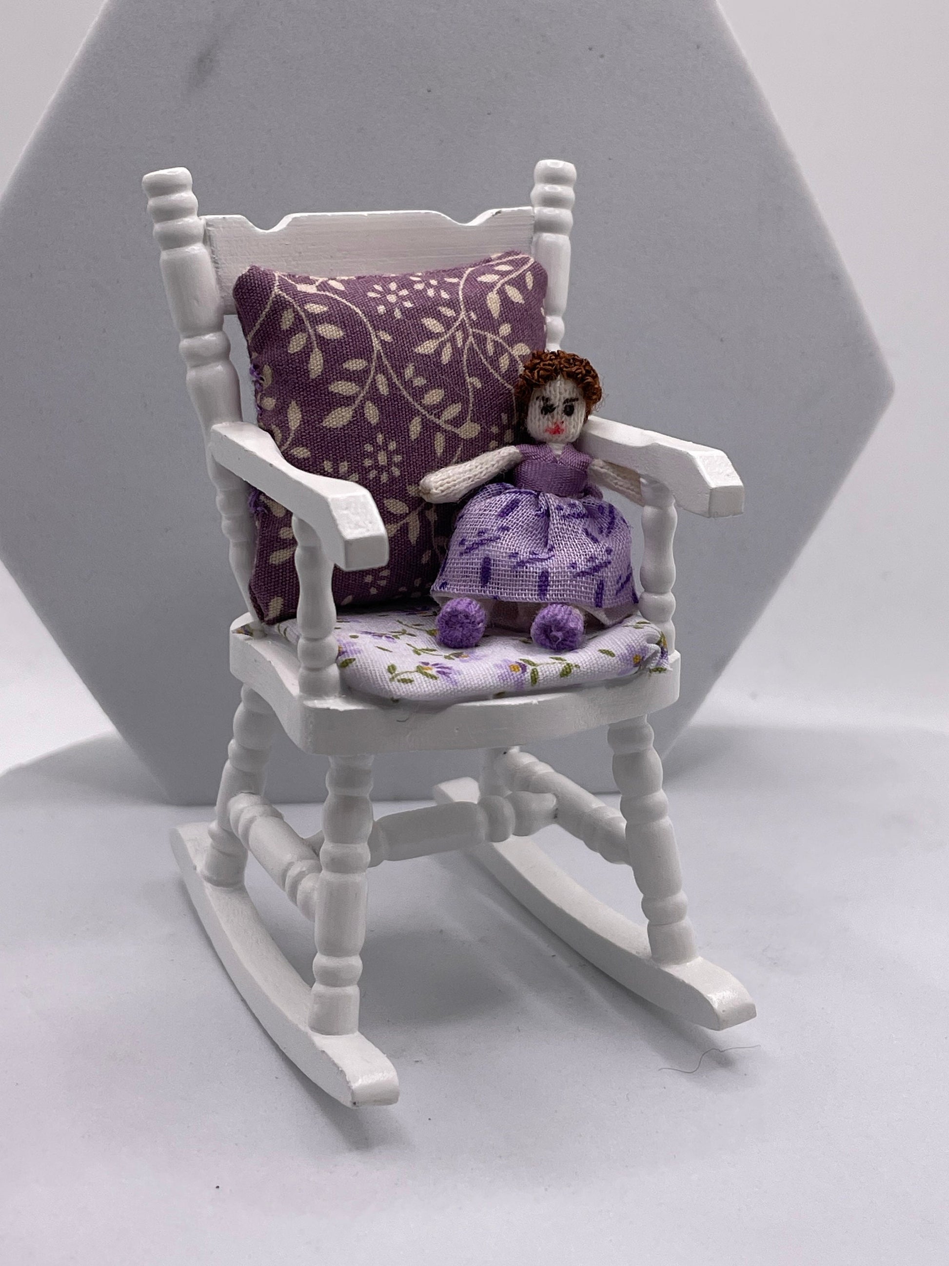 Dolls House Miniatures - 1/12th Nursery Rocking Chair