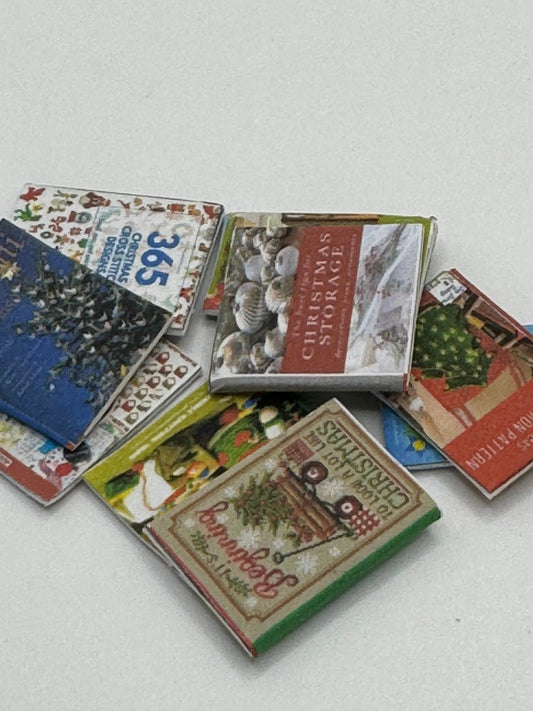 DOLLS HOUSE MINIATURES - Christmas books  x10