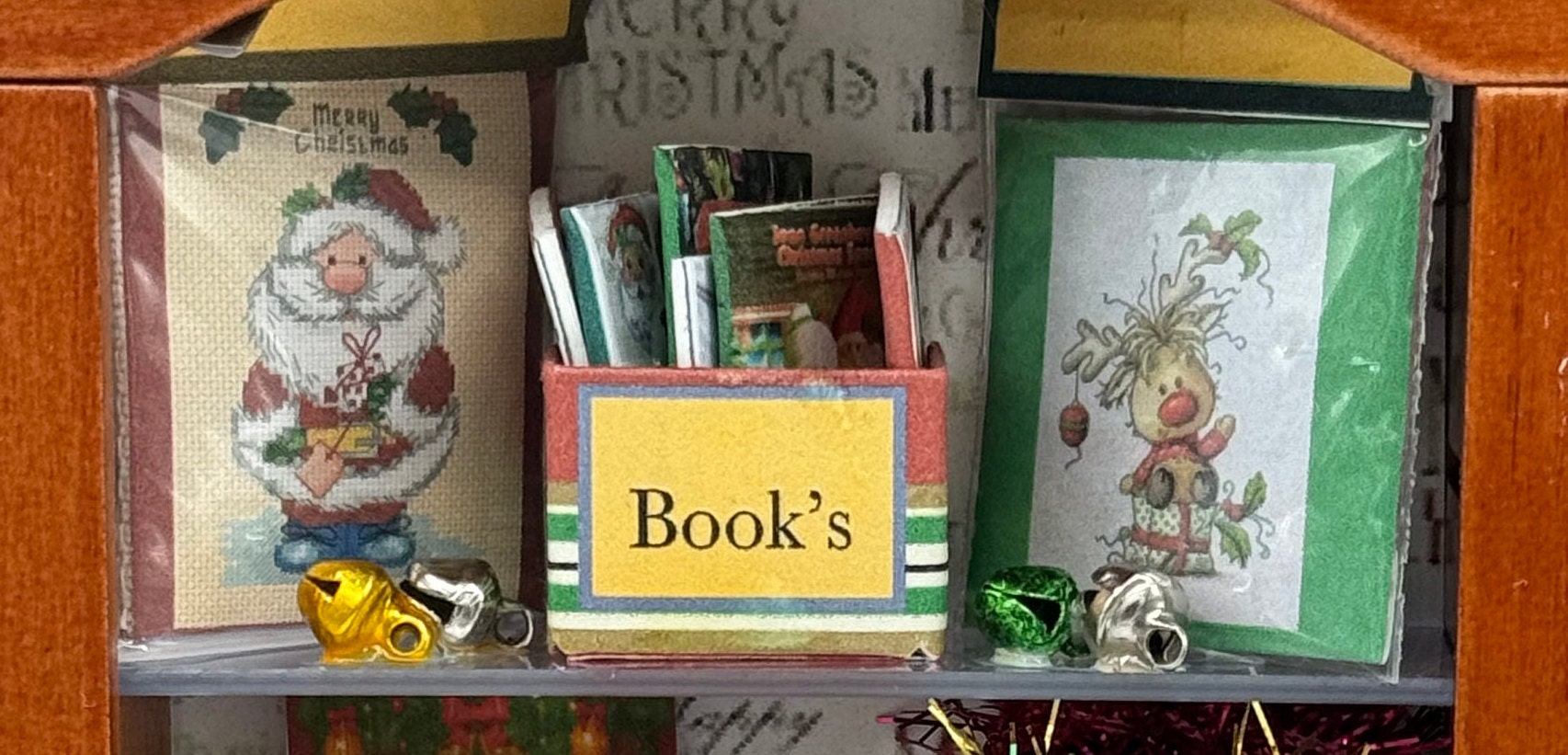 DOLLS HOUSE MINIATURES - Christmas sewing kit x1 (display kit only)  3 options