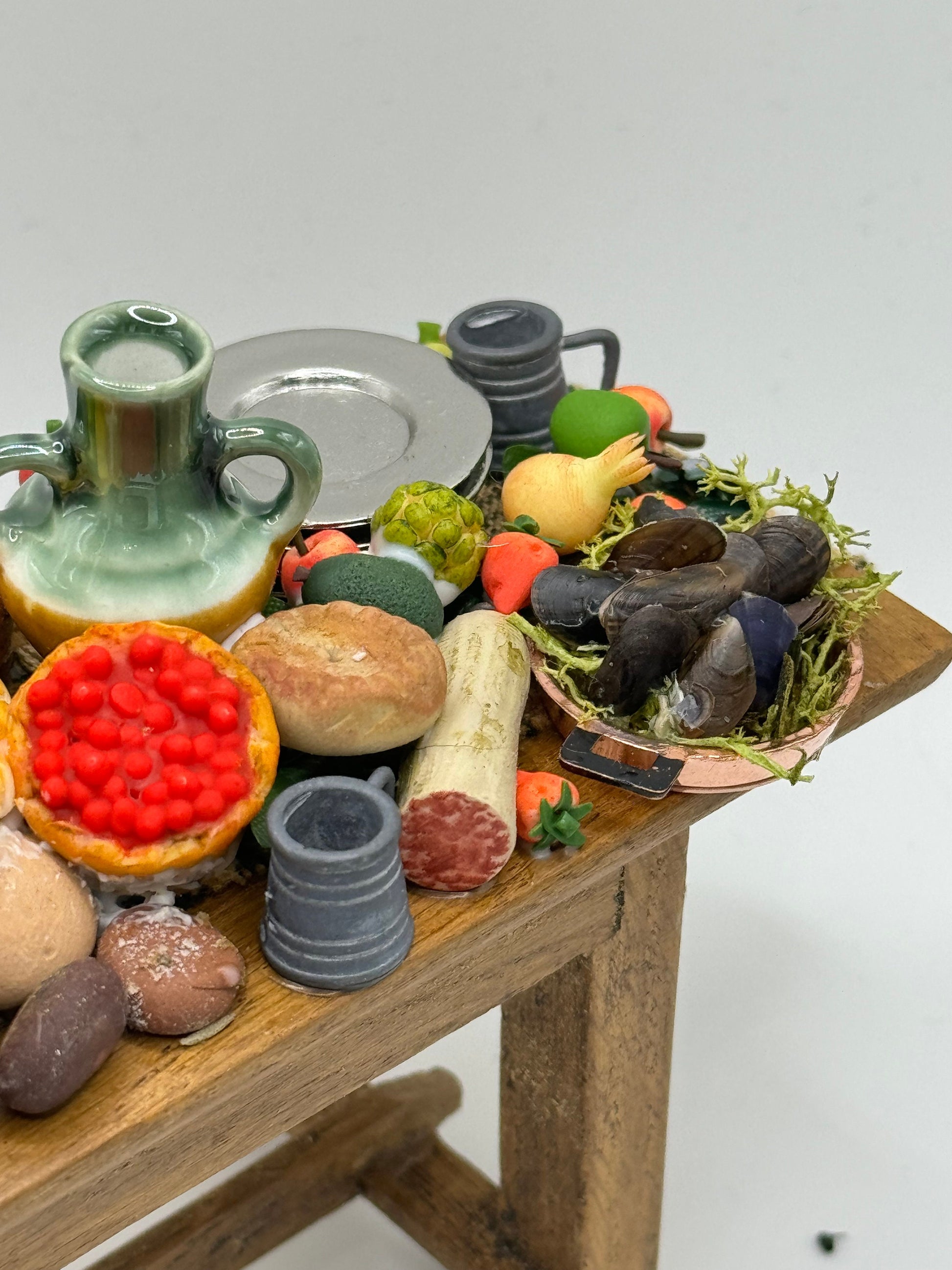 Dolls House Miniatures - Tudor Feast Table
