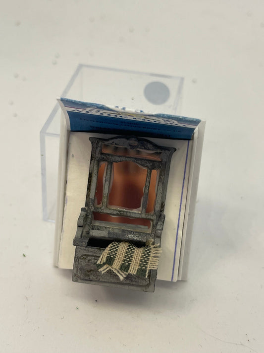 Dolls House 1/48th - Hall Stand seat